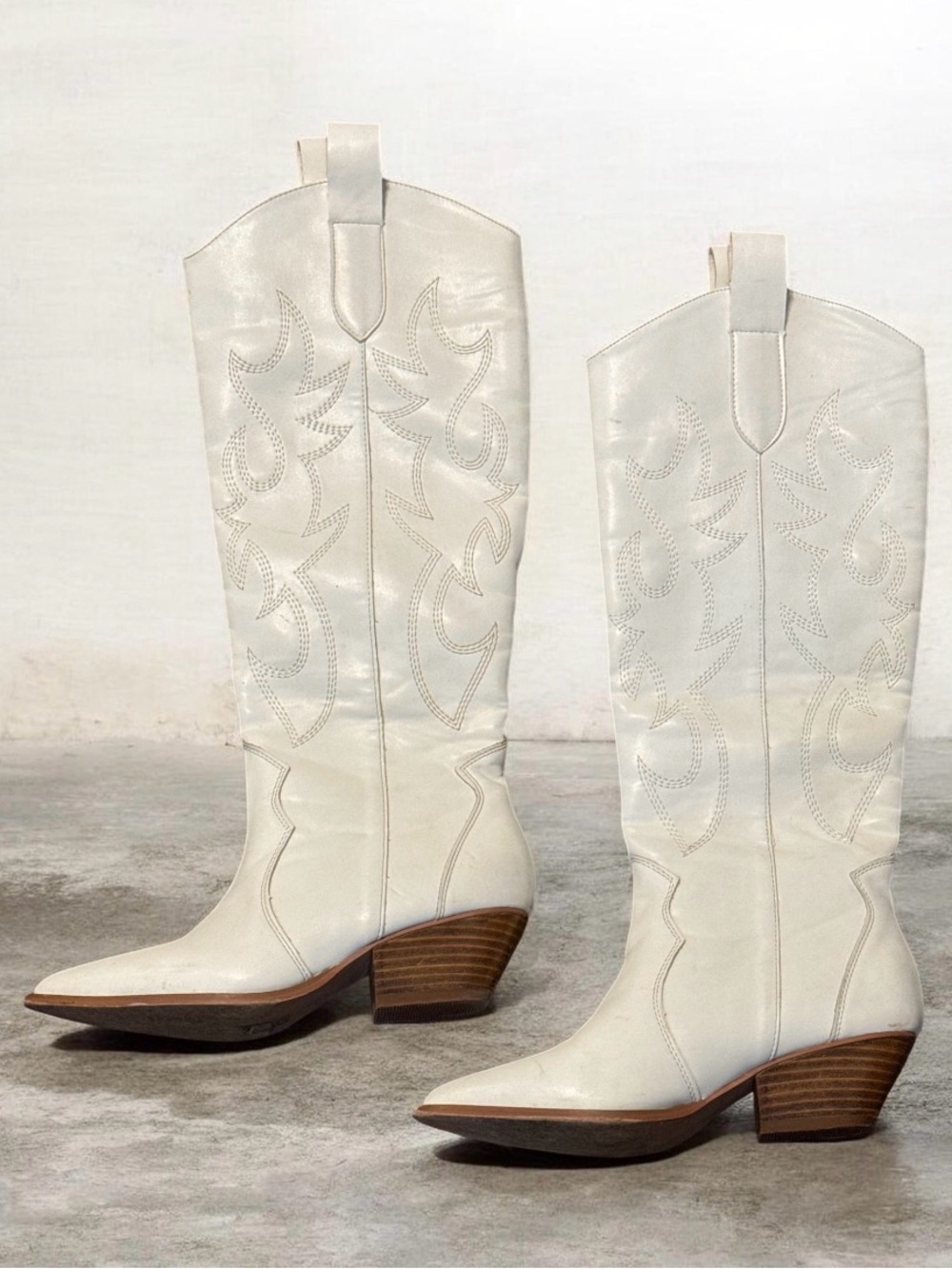 White Western Leather Knee-High Boots - Women's Fashion Boots Size 36(6)